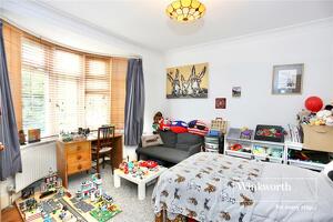 Picture #3 of Property #1750549431 in Exton Road, Bournemouth BH6 5QG