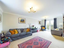 Picture #2 of Property #1752934641 in Haven Close, Christchurch BH23 3RH