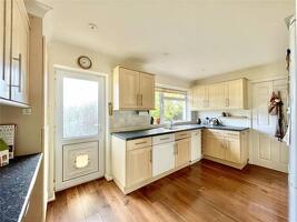 Picture #5 of Property #1754946141 in Smugglers Lane North, Highcliffe On Sea, Christchurch BH23 4NH