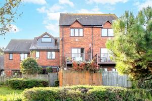 Picture #21 of Property #1757456241 in Waldren Close, Baiter Park, Poole BH15 1XR