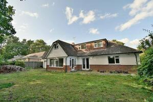 Picture #2 of Property #1759683231 in High Trees Walk, Ferndown BH22 9SF