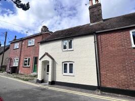 Picture #0 of Property #1761719931 in Character Cottage In Wareham Town Centre BH20 4RE
