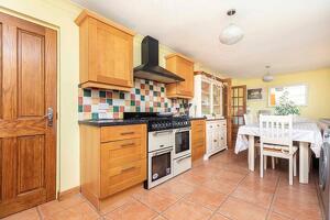 Picture #19 of Property #1762606731 in Goldfinch Road, Poole BH17 7TD
