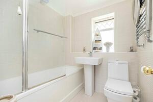 Picture #9 of Property #1762606731 in Goldfinch Road, Poole BH17 7TD