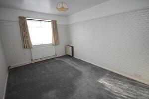 Picture #5 of Property #1763025141 in Acres Road, Bournemouth BH11 8ST