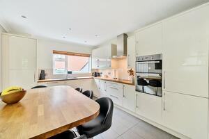 Picture #5 of Property #1765675641 in Parkway Drive, Queens Park, Bournemouth BH8 9JS