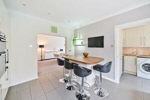 Picture #6 of Property #1765675641 in Parkway Drive, Queens Park, Bournemouth BH8 9JS
