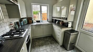 Picture #1 of Property #1769425641 in Southill Road, Moordown, Bournemouth BH9 1RL