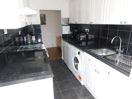 Picture #5 of Property #1770012741 in Branwell Close, Christchurch BH23 2NP
