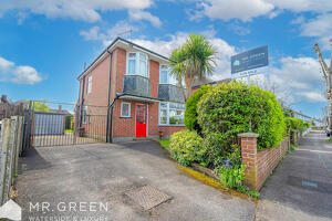 Picture #0 of Property #1773487641 in Clingan Road, Southbourne, Bournemouth BH6 5QA