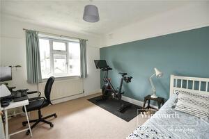 Picture #14 of Property #1775275641 in Geneva Avenue, Bournemouth BH6 3NB