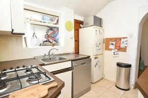Picture #7 of Property #1775625141 in Station Road, Wimborne BH21 1RG