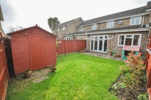 Picture #10 of Property #1777576641 in Heather Close, Bournemouth BH8 0ER