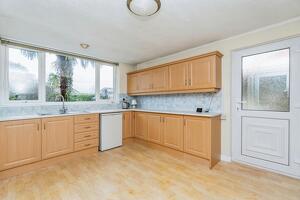 Picture #4 of Property #1781441541 in Dene Way, Ashurst, Southampton SO40 7BX