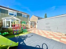 Picture #2 of Property #1782350931 in Curlew Road, Mudeford, Christchurch BH23 4DB