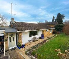 Picture #0 of Property #1784443641 in Central Avenue, Corfe Mullen, Wimborne BH21 3JD