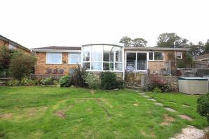 Picture #3 of Property #1784443641 in Central Avenue, Corfe Mullen, Wimborne BH21 3JD