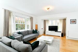 Picture #6 of Property #1784871531 in Forest Road, Branksome Park BH13 6DQ