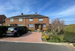 Picture #0 of Property #1786937541 in Anstey Road BH11 9HE