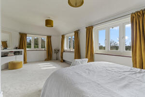 Picture #7 of Property #1787041641 in Tyrells Lane, Burley, Ringwood BH24 4DA
