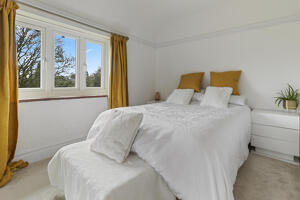 Picture #8 of Property #1787041641 in Tyrells Lane, Burley, Ringwood BH24 4DA