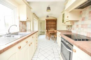 Picture #1 of Property #1792538241 in Greenhill Close, Colehill, Wimborne BH21 2RQ