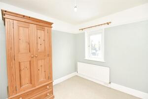 Picture #5 of Property #1792538241 in Greenhill Close, Colehill, Wimborne BH21 2RQ