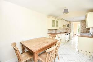 Picture #9 of Property #1792538241 in Greenhill Close, Colehill, Wimborne BH21 2RQ
