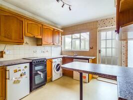 Picture #14 of Property #1794772131 in Ridgefield Gardens, Highcliffe BH23 4QG