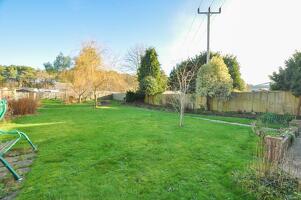 Picture #9 of Property #1795092441 in Award Road, Wimborne BH21 7NT