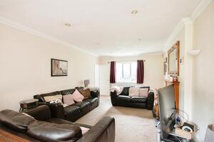 Picture #9 of Property #1799866641 in St. Georges Avenue, Bournemouth BH8 9DF