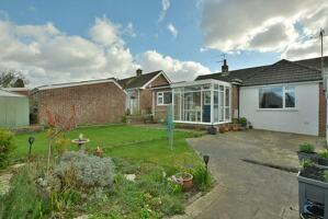 Picture #21 of Property #1803923541 in Merley Ways, Wimborne BH21 1QW