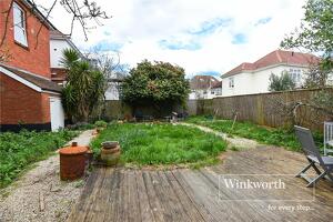 Picture #27 of Property #1805794641 in Grand Avenue, Bournemouth BH6 3SY