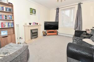 Picture #2 of Property #1806458541 in Victoria Road, Parkstone, Poole BH12 3AF