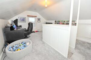 Picture #21 of Property #1806458541 in Victoria Road, Parkstone, Poole BH12 3AF