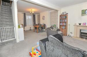 Picture #4 of Property #1806458541 in Victoria Road, Parkstone, Poole BH12 3AF