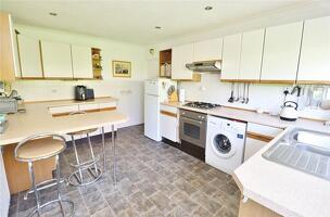 Picture #6 of Property #1807951731 in Manor Road, Verwood BH31 6DX