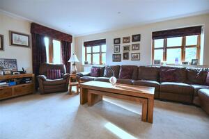 Picture #9 of Property #1813215441 in Park Homer Road, Colehill, Wimborne BH21 2SP