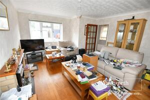 Picture #2 of Property #181395868 in Hartsbourne Drive, Bournemouth BH7 7JB