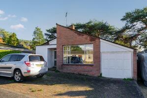 Picture #4 of Property #181495168 in Lynton Crescent, Christchurch BH23 2SD