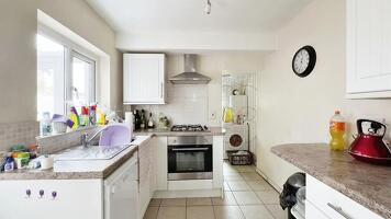 Picture #1 of Property #1814992641 in Stanley Road, Poole BH15 1QY