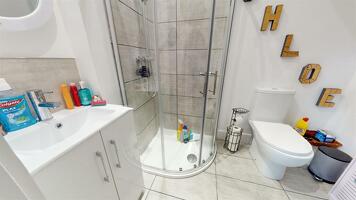 Picture #15 of Property #1817033541 in Locarno Road, Swanage BH19 1HY