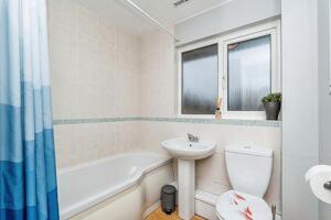 Picture #10 of Property #1817149341 in Nickleby Gardens, Totton, Southampton SO40 8FN