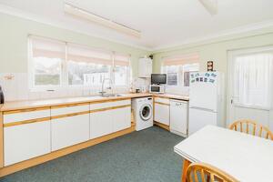 Picture #6 of Property #1817667441 in Hammonds Way, Totton, Southampton SO40 3HE