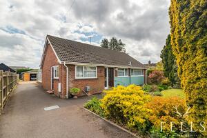 Picture #0 of Property #1818003741 in Fairlie, Ringwood BH24 1TP