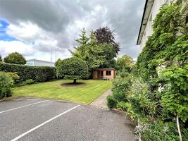 Picture #8 of Property #1825969641 in Stoneleigh House, 2 Rowlands Hill, Wimborne BH21 1AN