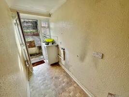 Picture #8 of Property #1827001641 in 57 Ridley Road, Bournemouth BH9 1LE