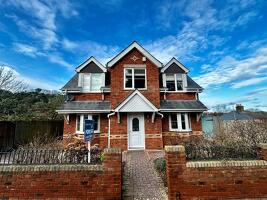 Picture #0 of Property #1827636441 in Gordon Road, BRANKSOME, Poole BH12 1EB