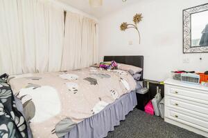 Picture #10 of Property #1828045641 in Thatched Cottage Park, Southampton Road, Lyndhurst SO43 7BW