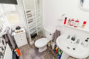 Picture #8 of Property #1828045641 in Thatched Cottage Park, Southampton Road, Lyndhurst SO43 7BW